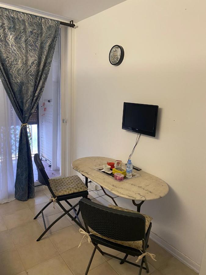 Joli Studio Neuf Av Terrasse A 50 M De La Mer Et Gare روكوبرُن كاب مارتي المظهر الخارجي الصورة