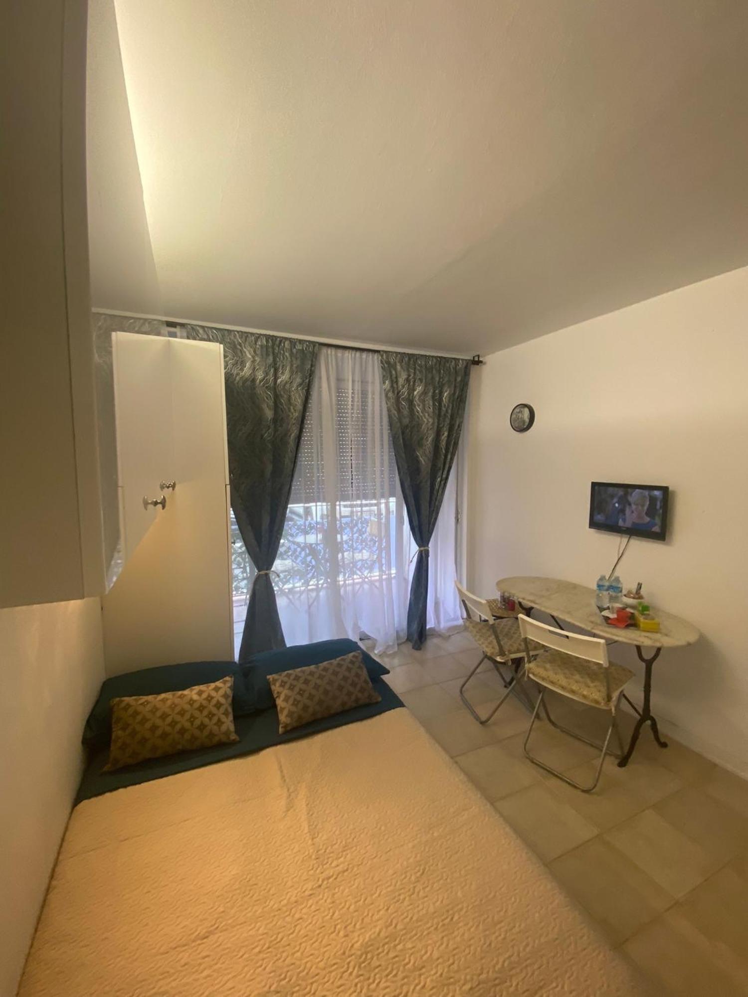 Joli Studio Neuf Av Terrasse A 50 M De La Mer Et Gare روكوبرُن كاب مارتي المظهر الخارجي الصورة